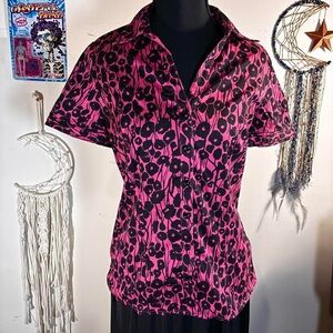 ✨ Y2K Pink & Black Apt 9 Floral Blouse (S) ✨